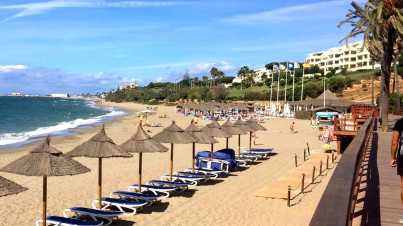 Mijas Costa - Beachside Apartment-B Ситио-де-Калаонда Экстерьер фото