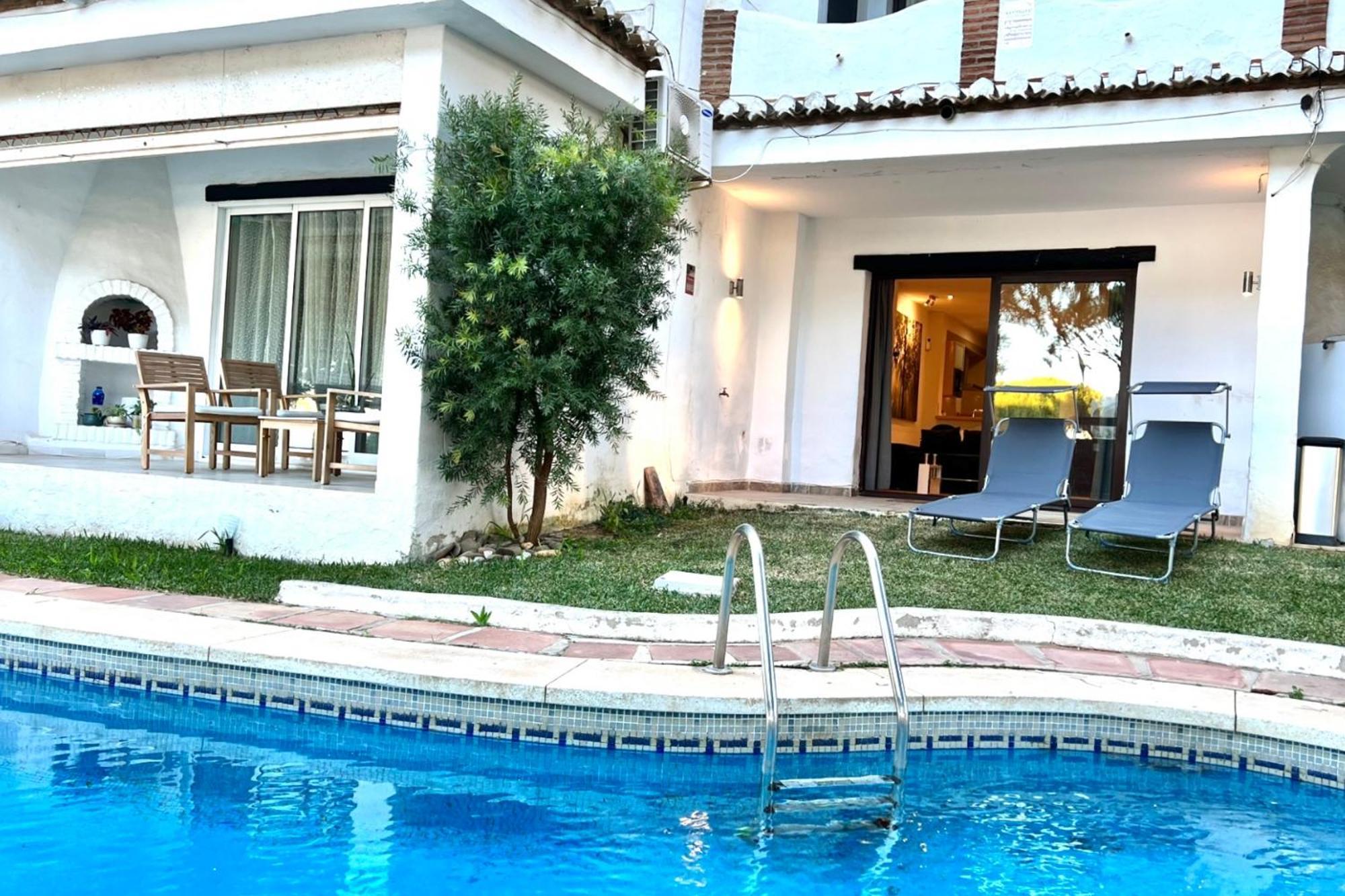 Mijas Costa - Beachside Apartment-B Ситио-де-Калаонда Экстерьер фото